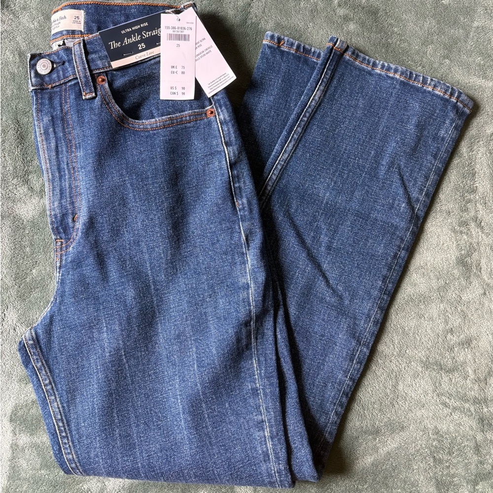 Abercrombie Women’s Ankle Straight Jean - Curve Love, Sz 25